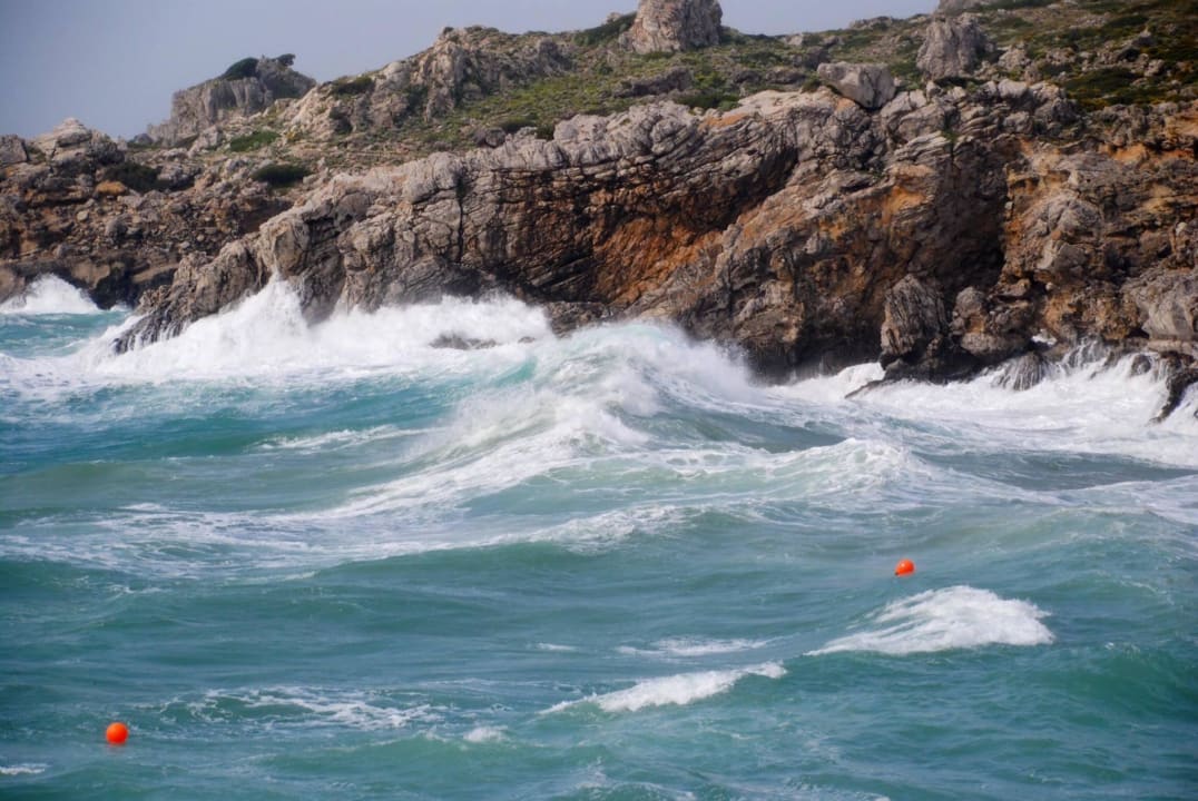 Bei Sturm... Hotel Kalithea Horizon Royal