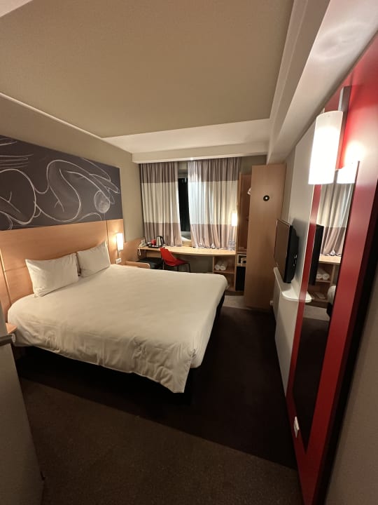 Zimmer Ibis Yerevan Center Hotel