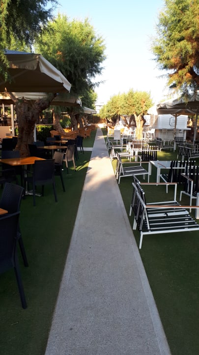 Gastro Anissa Beach & Village