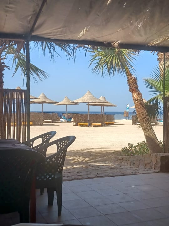Ausblick Pensée Royal Garden Beach Resort