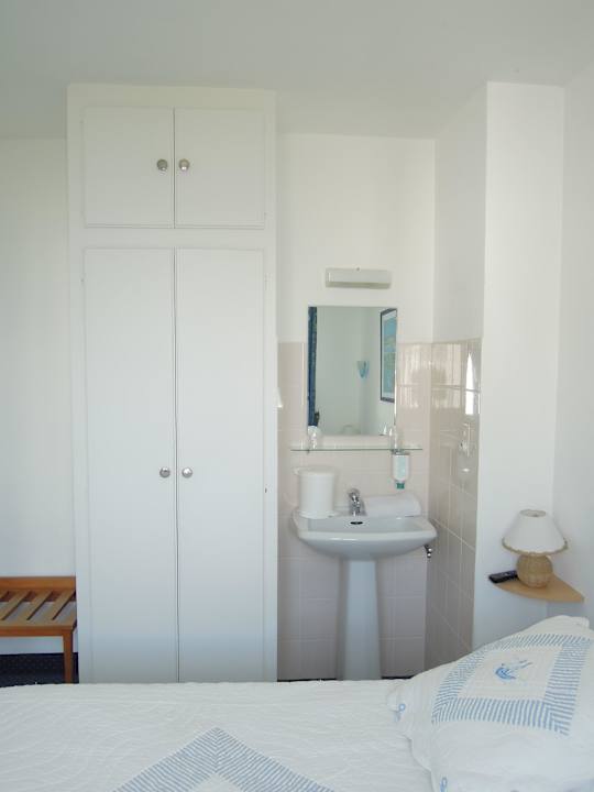 Nasszelle im hinteren Zimmer Hotel Auberge Du Parc Fétan