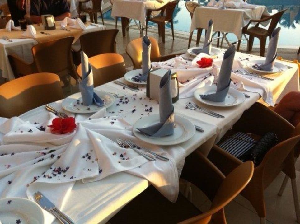 Unser Tisch Alaiye Resort & Spa