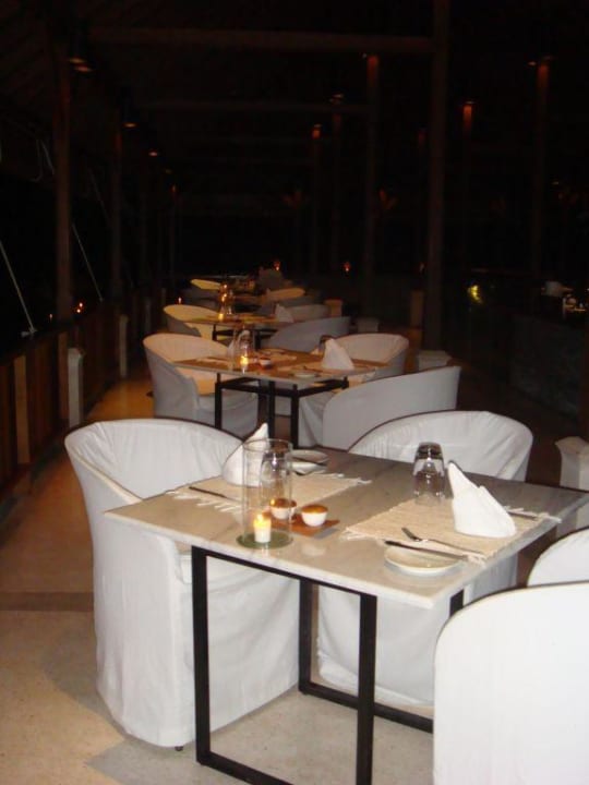 Glow Restaurant COMO Shambhala Estate