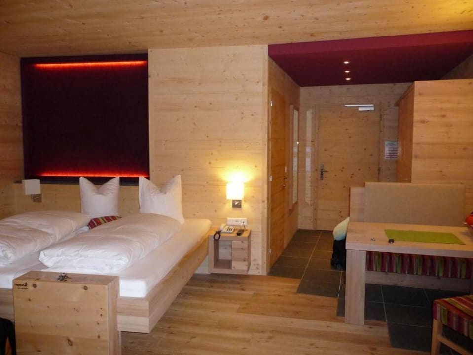 Zimmer Holzhotel Forsthofalm