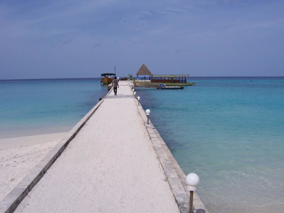 Anlegesteg Summer Island Maldives