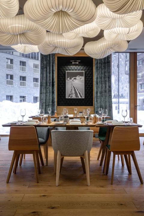 Gastro Radisson Blu Hotel Reussen, Andermatt