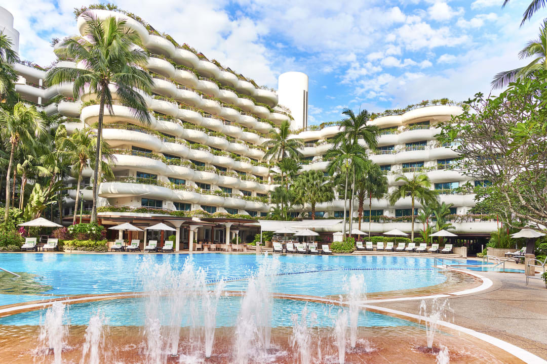 Pool Shangri-La Singapore