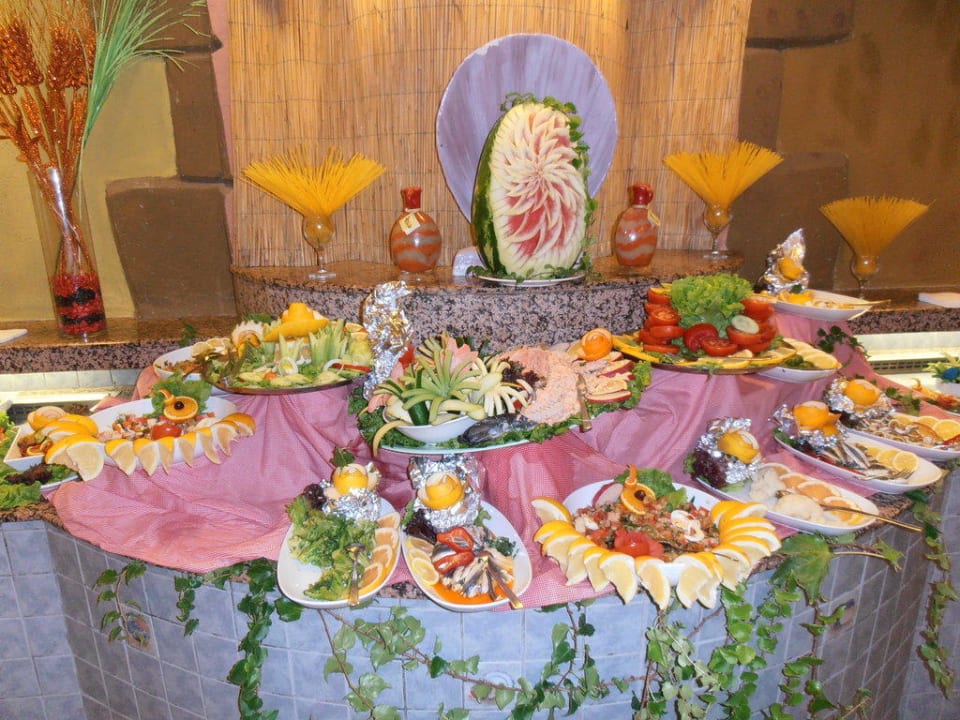 Abend- Büffet Ali Bey Club