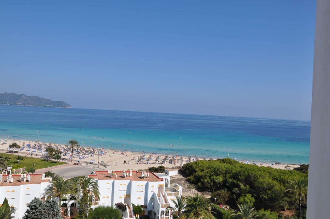 ... von der 7. Etage aufs Meer. Hipotels Bahia Grande