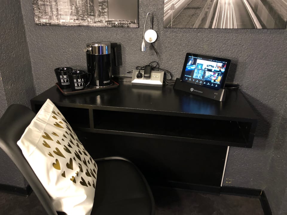 Zimmer SMARTY Cologne City Center Hotel | Hostel | Boardinghouse