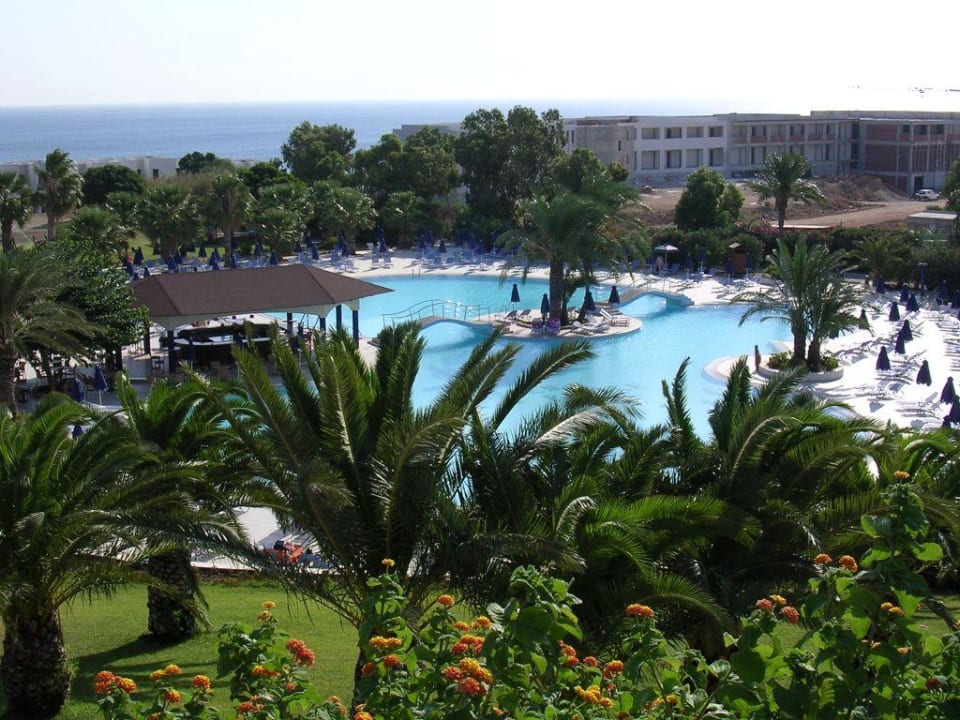 Pool Kresten Palace Hotel