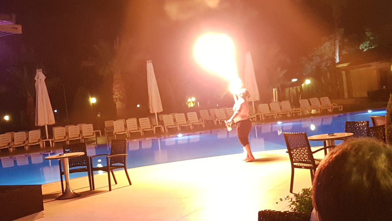 Show  Sunis Elita Beach Resort & Spa