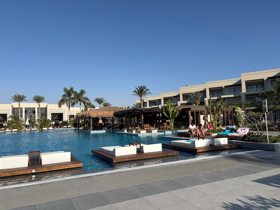 Pool Steigenberger Resort Ras Soma