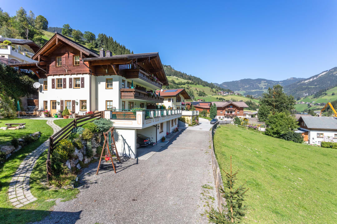 Außenansicht Hotel Appartmenthaus Schützenhof - Schied