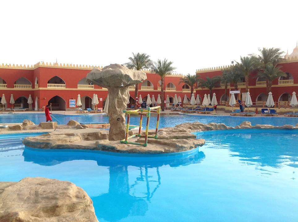 Basen aktywny Pickalbatros Alf Leila Wa Leila Resort - Neverland Hurghada
