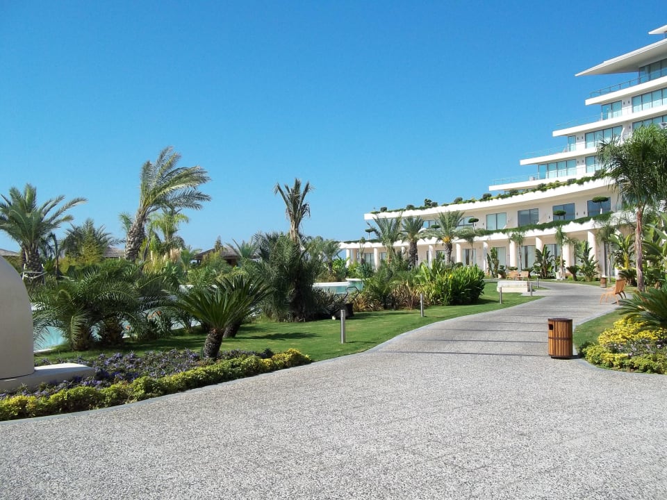 Gartenweg Maxx Royal Belek Golf Resort