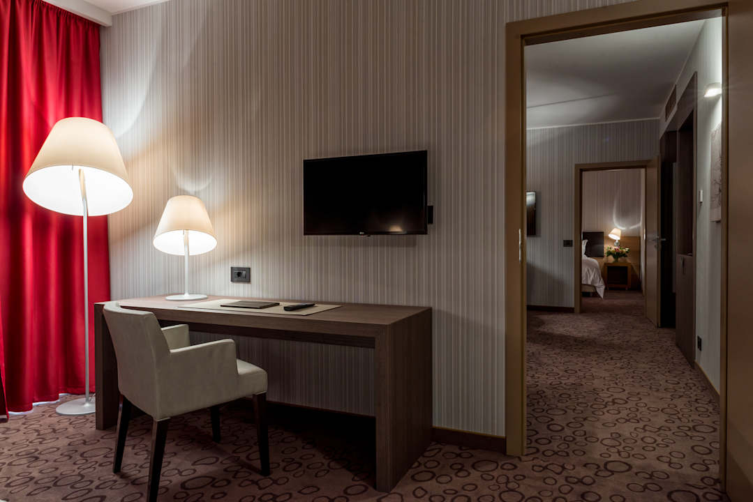 Zimmer Domina Hotel Novosibirsk