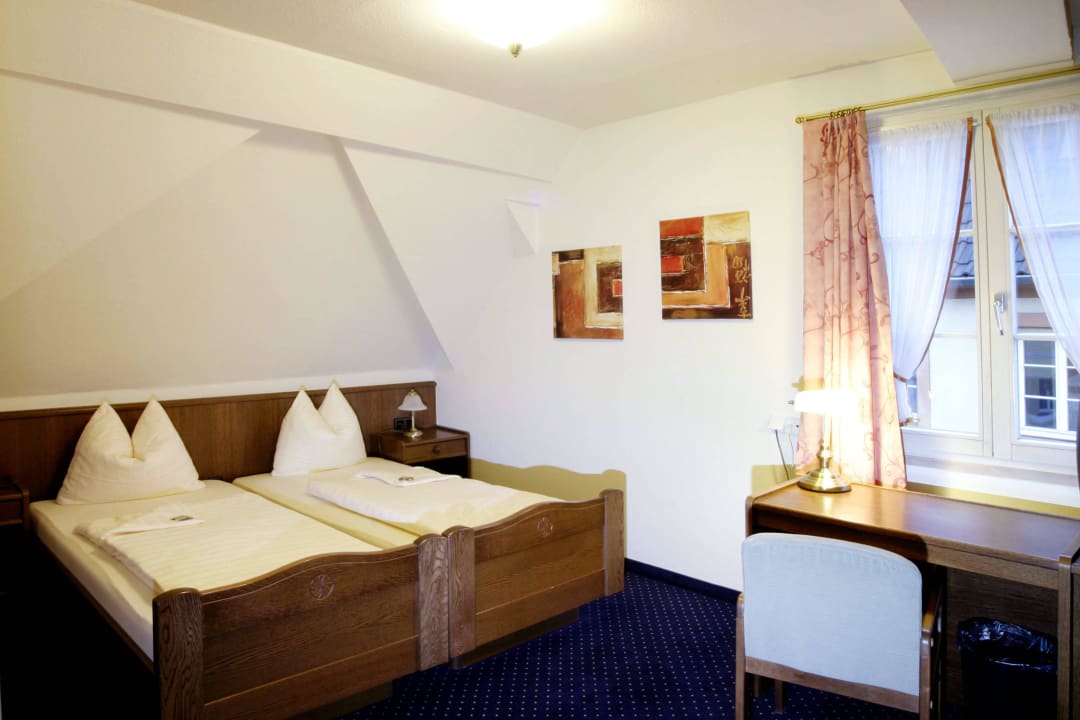 Doppelzimmer Nr. 9 Hotel zur Post