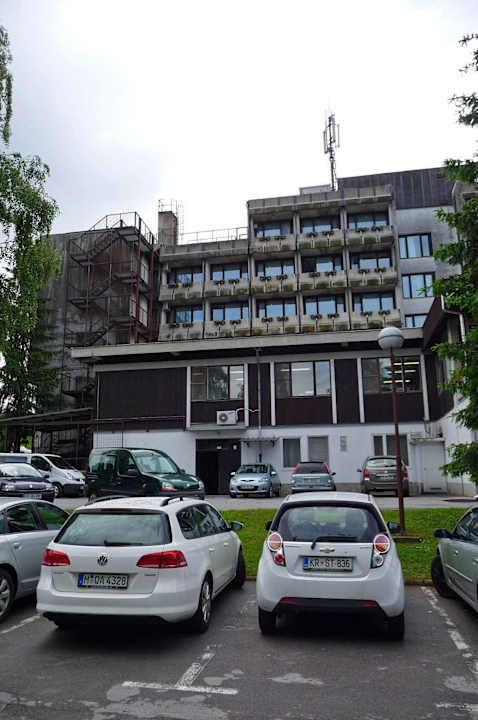 Blick vom P aufs Hotel Hotel Krim