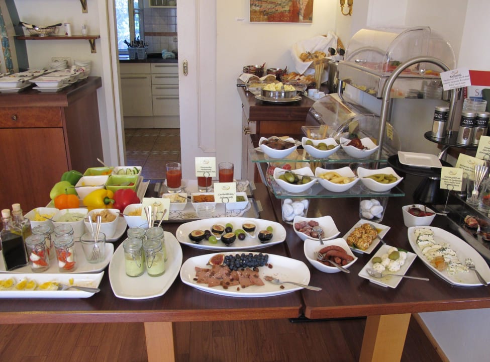 Frühstücksbuffet Hotel Rosenvilla