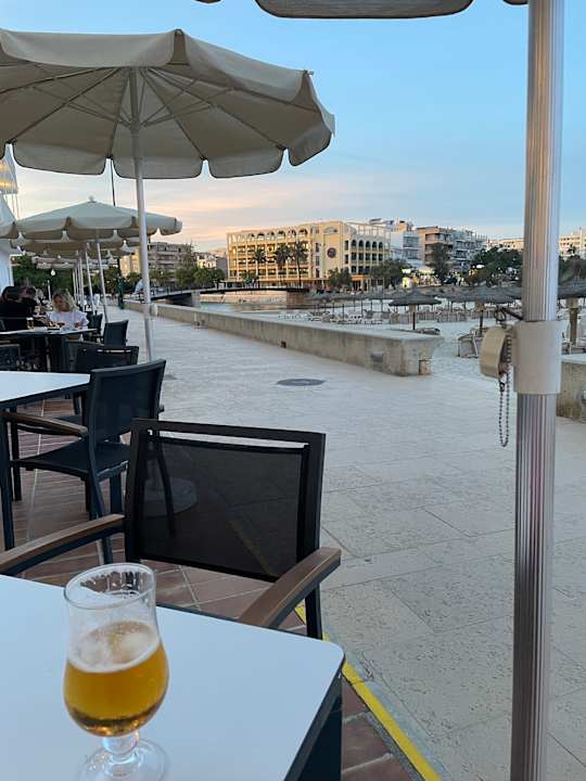 Strand Hotel Club S'Illot