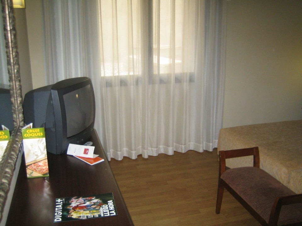 Blick in das Zimmer Hotel  Atiram Oriente