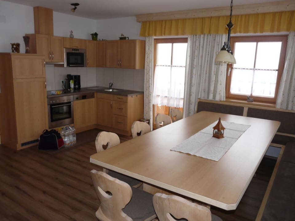 Esszimmer mit Küche Feriendorf Joggler