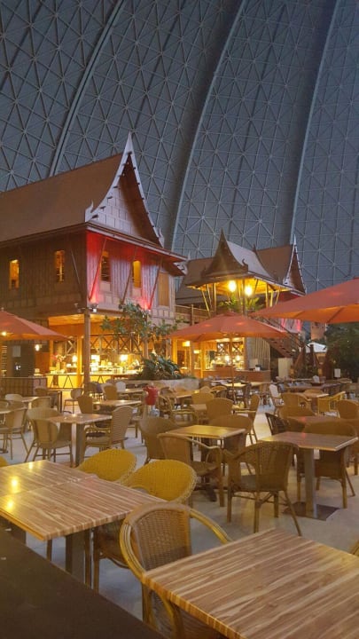 Sicht aus dem Restaurant "Sawadee" Tropical Islands Resort