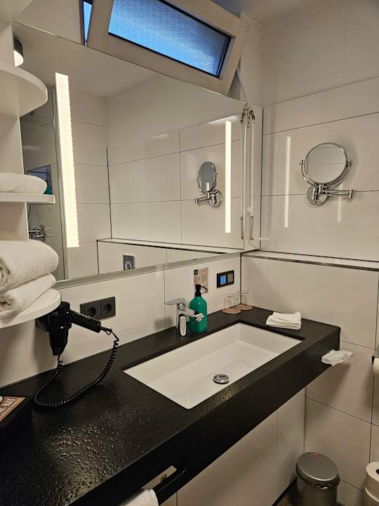 Zimmer MASEVEN Stuttgart SI-Centrum