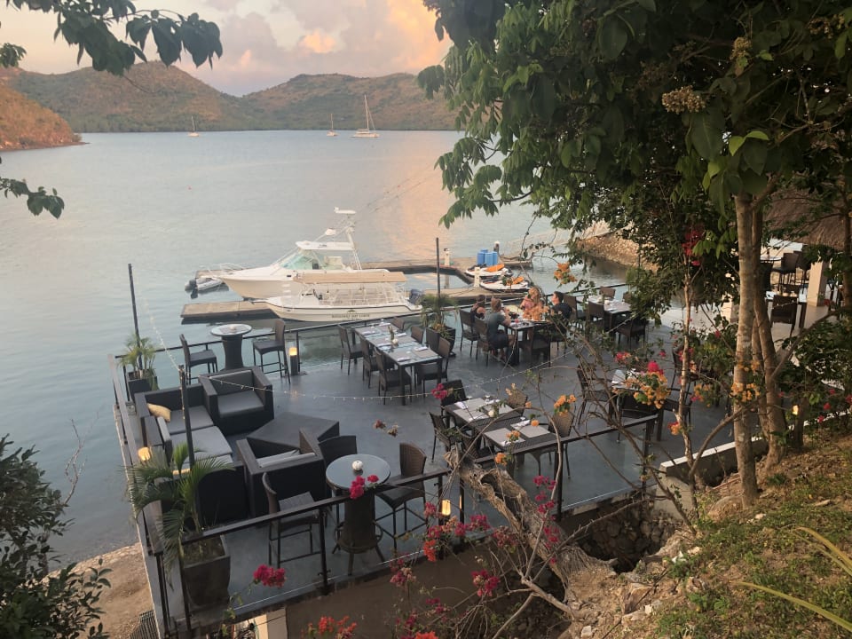 Gastro Busuanga Bay Lodge