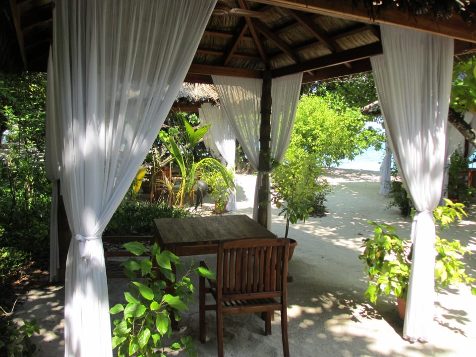 Essen am Strand NH Collection Maldives Reethi Resort