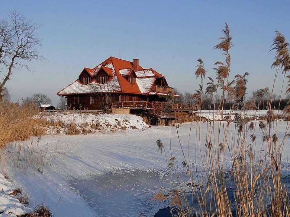 Stanica Rzeczna. Dworek nad Łąkami Kiermusy