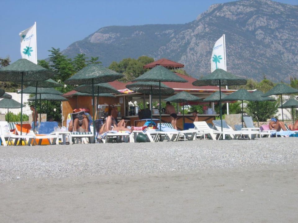 Unsere wunderschöne A-I-Strandbar Hotel Club Paradiso