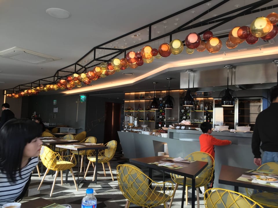 Frühstücksraum ibis Styles Hotel Ambassador Seoul Myeong-dong