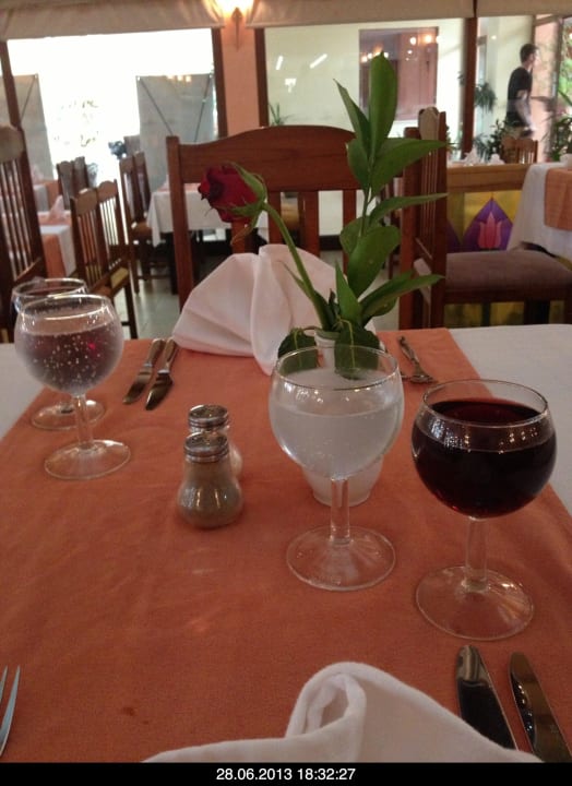 Unser Tisch Hotel Paradis Palace