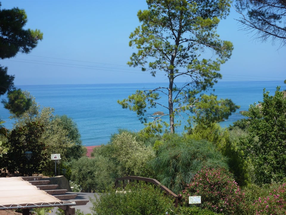 Il mare dalla terrazza Hapimag Resort Cefalù