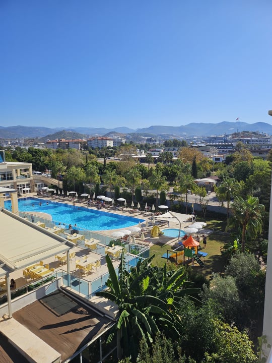 Zimmer Telatiye Resort