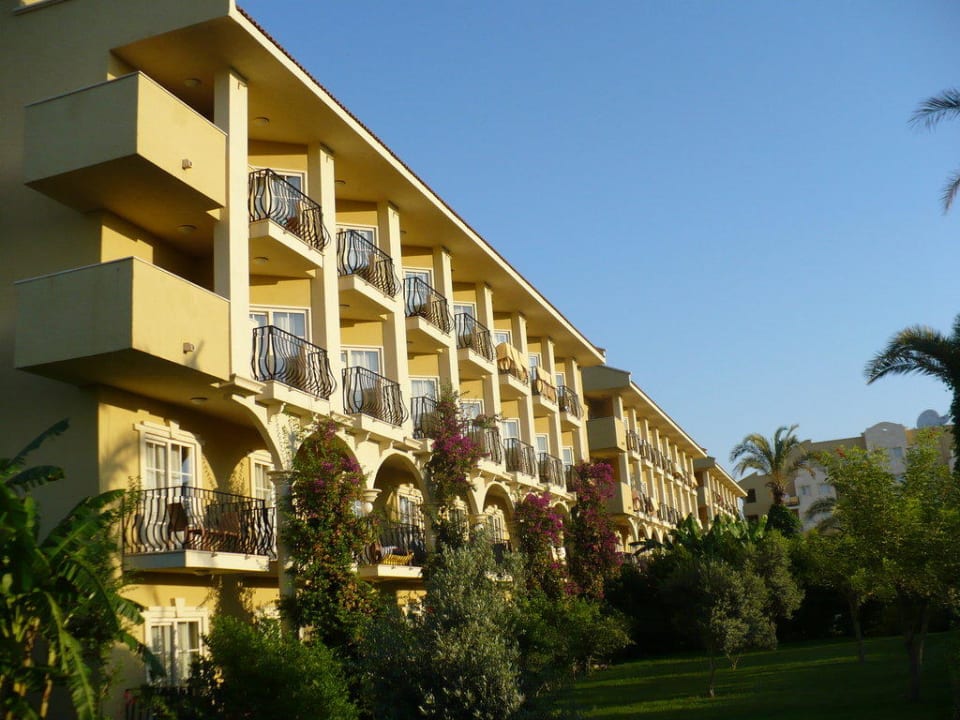 Die Gartenanlage Belek Beach Resort Hotel