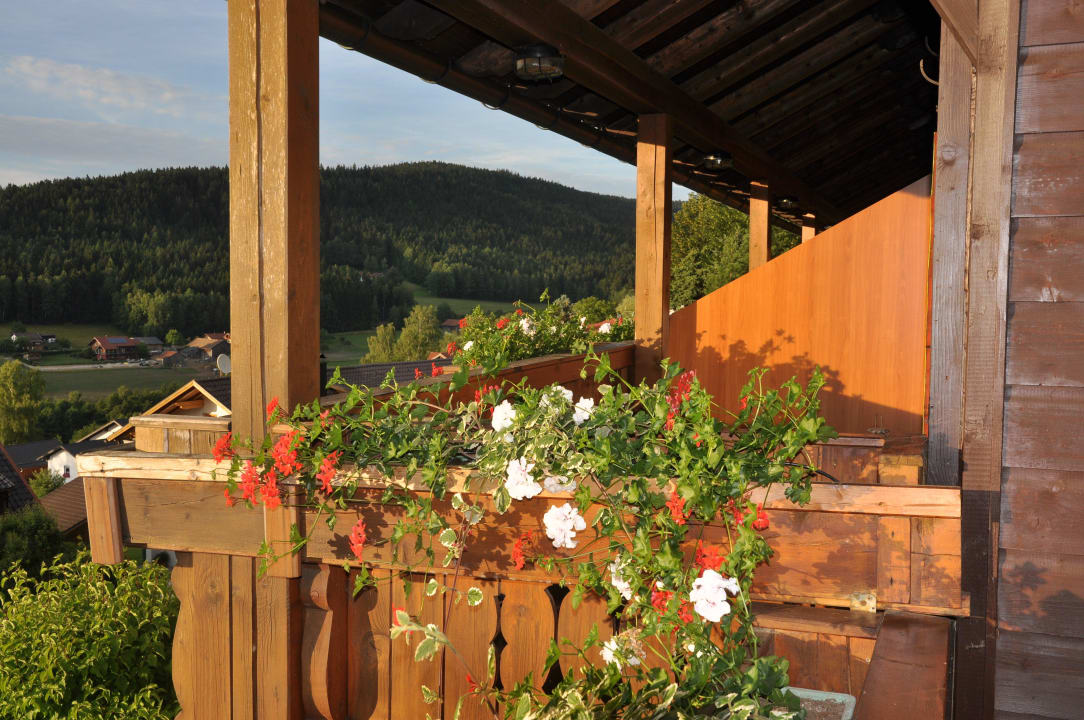 Balkongestaltung Hotel Zur Schönen Aussicht