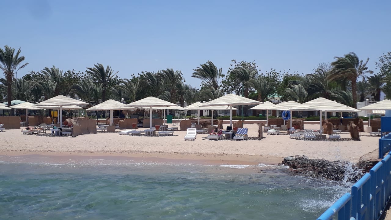 Strand Menaville Safaga