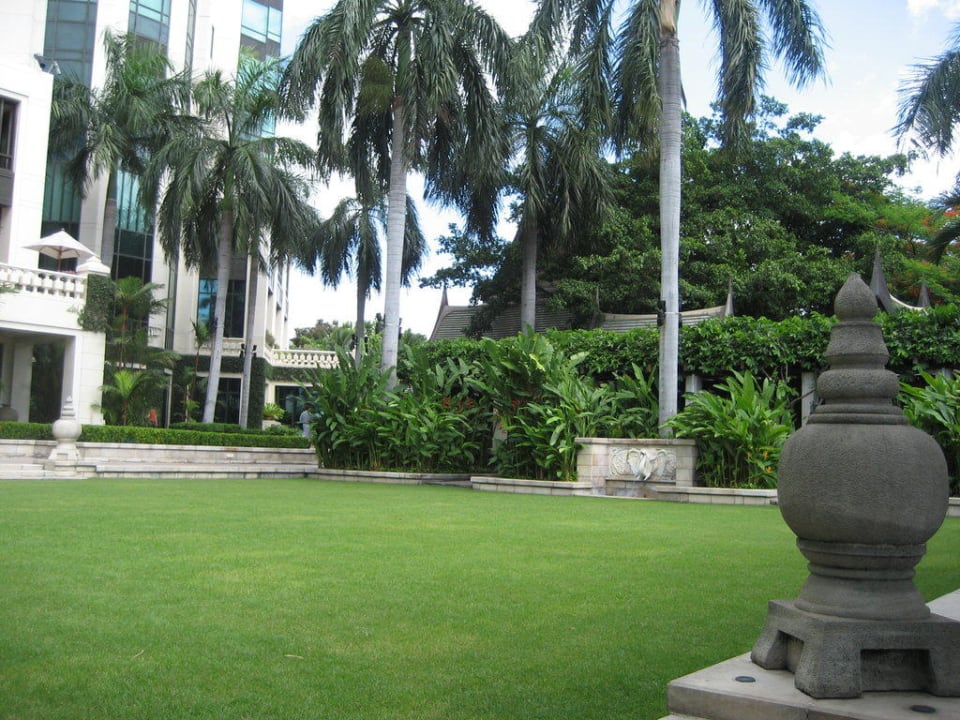 Gartenanlage Hotel The Peninsula Bangkok