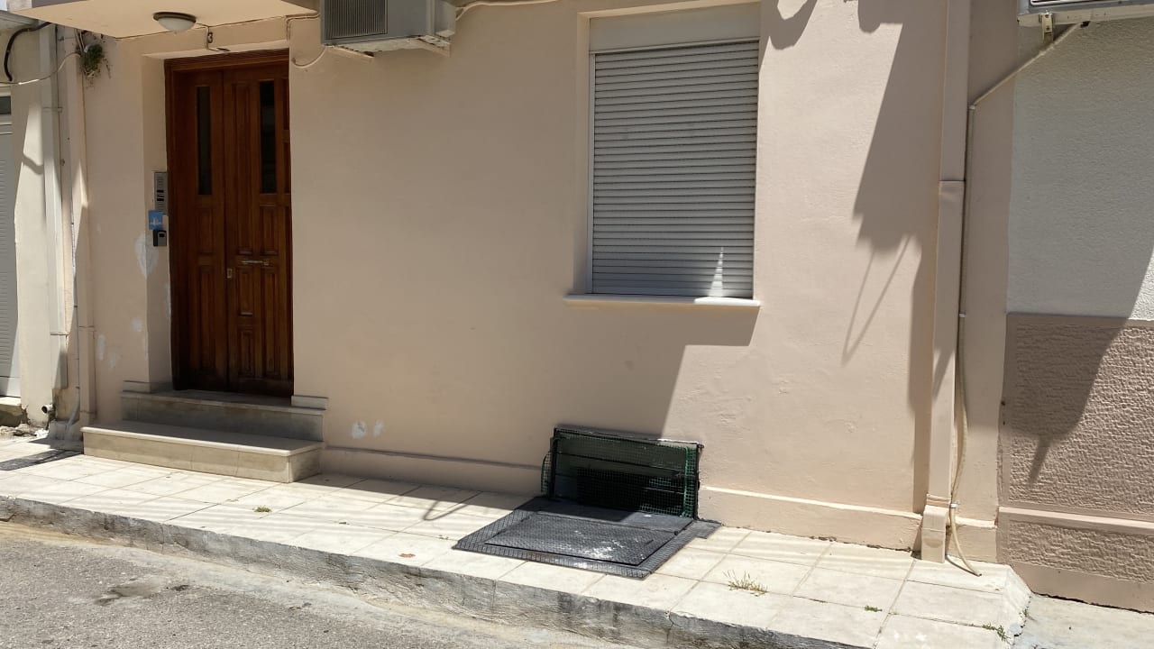 Außenansicht Patras Port apartment