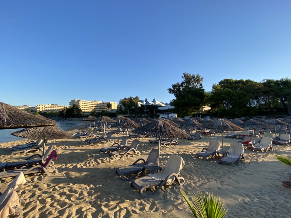 Strand Rubi Platinum Spa Resort & Suites