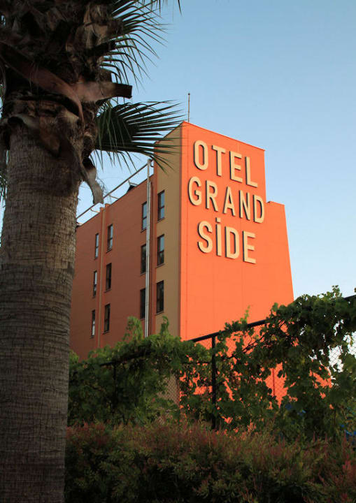 Außenansicht Hotel Grand Side