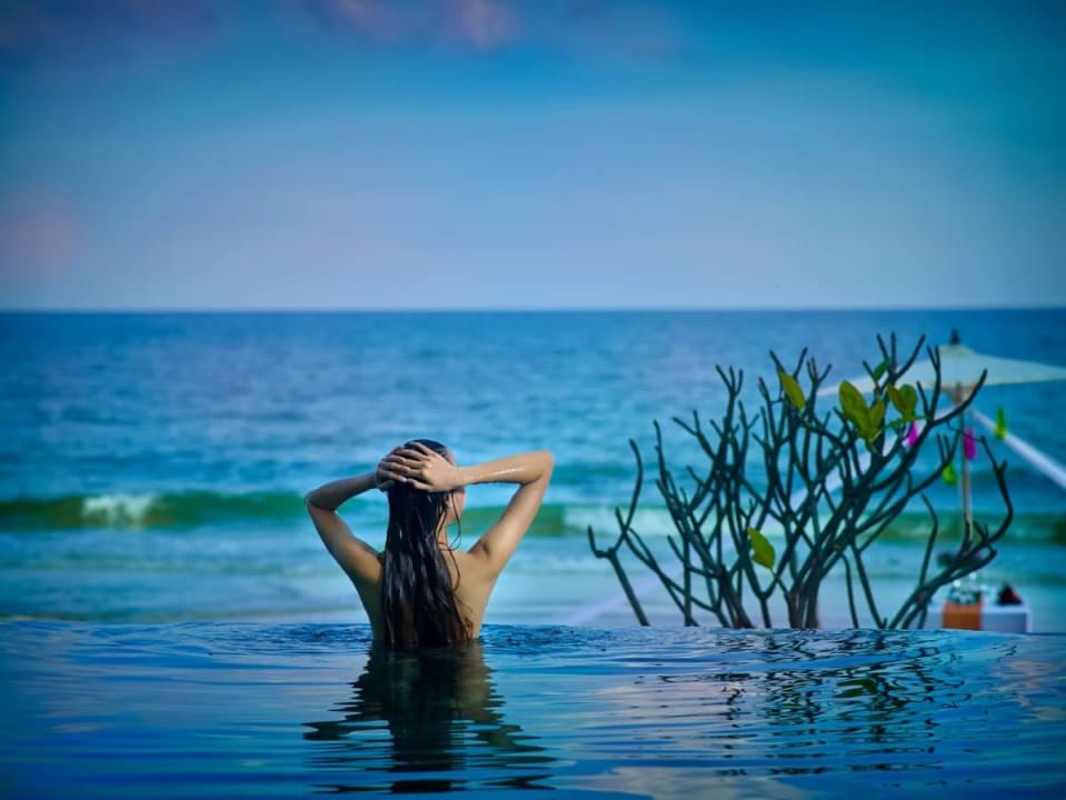 Beachfront Infinity Pool Laksasubha Hua Hin