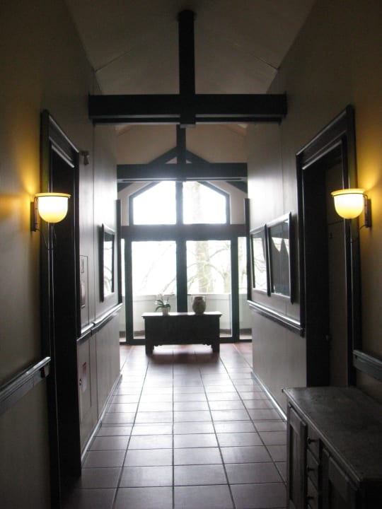 Flur im neuen Haus Hotel Hohenhaus