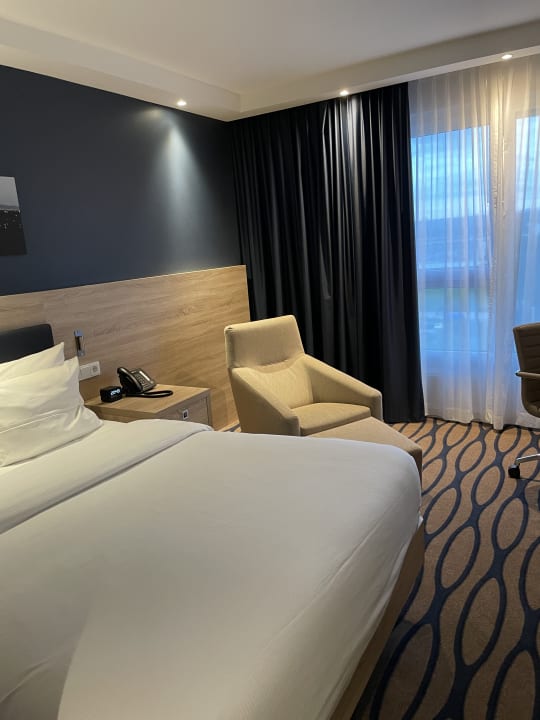 Zimmer Hampton By Hilton Frankfurt Airport