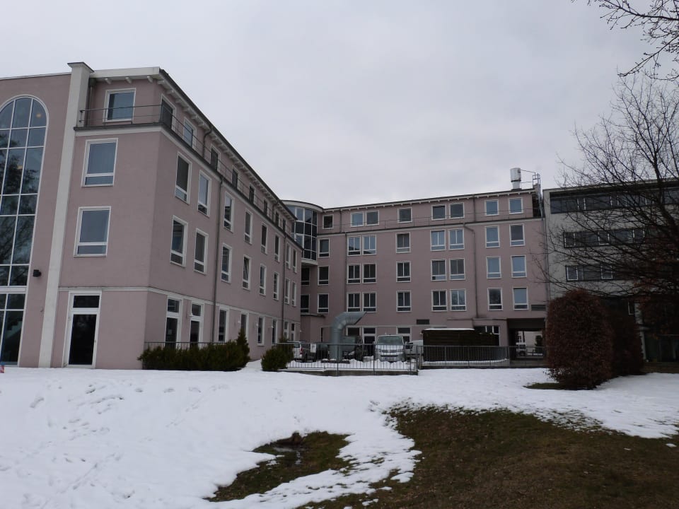 Blick von der Dahme Hotel Schloss Köpenick by Golden Tulip