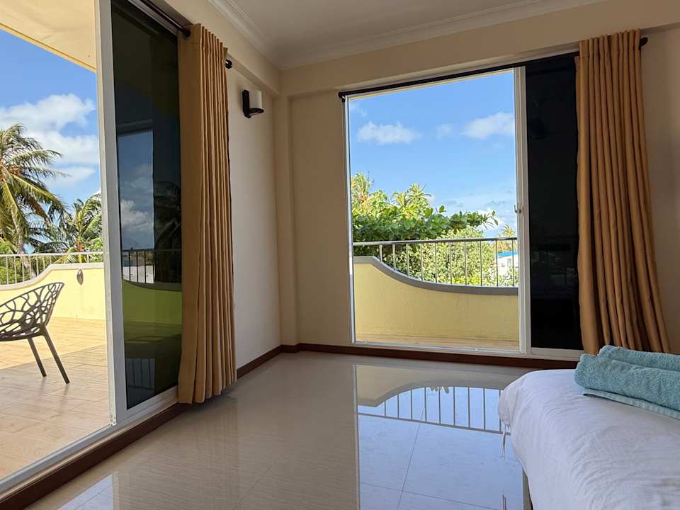 Zimmer Noah Private Beach House: An Oceanfront Gateaway