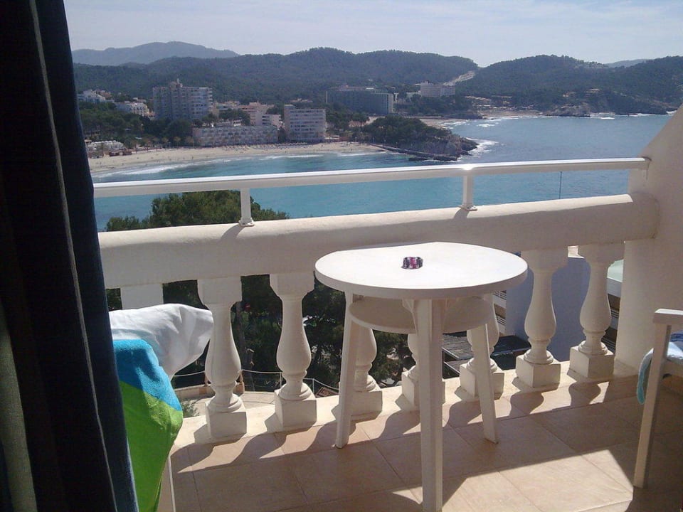 Traumhafter Blick vom Balkon in Paguera Hotel Aldea Cala Fornells 2